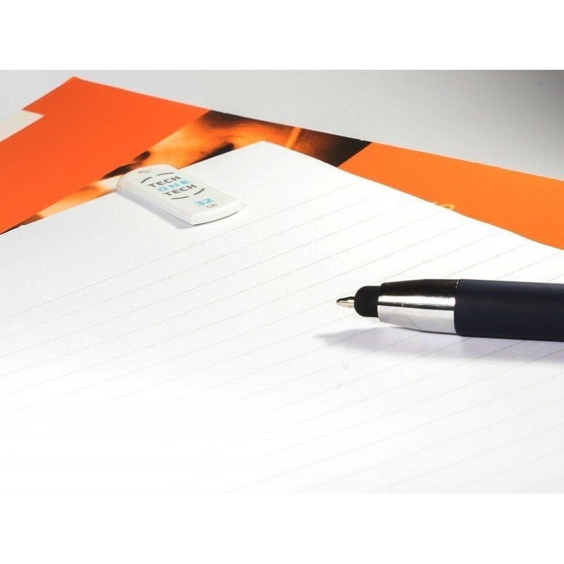 Pendrive 32GB Tech One Tech Pro Smart Clip Tech USB 2.0 - изображение 3