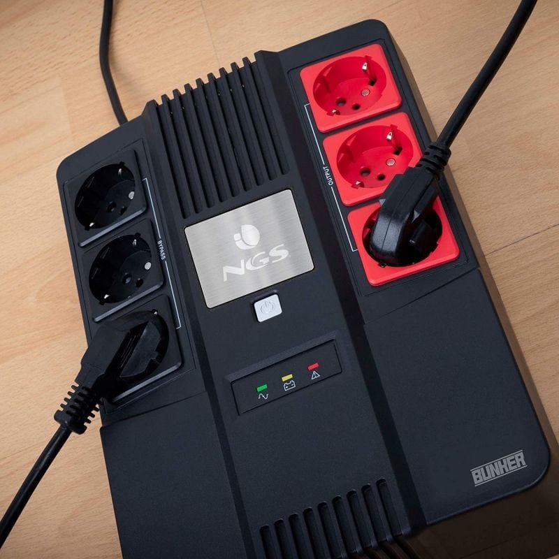 SAI Offline NGS Fortress Bunker/ 600VA-360W/ 6 Salidas/ Formato Bloque - изображение 5