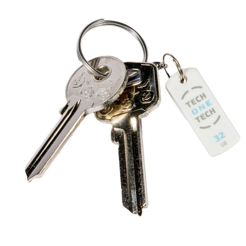 Pendrive 32GB Tech One Tech Pro Smart Clip Tech USB 2.0 - изображение 2